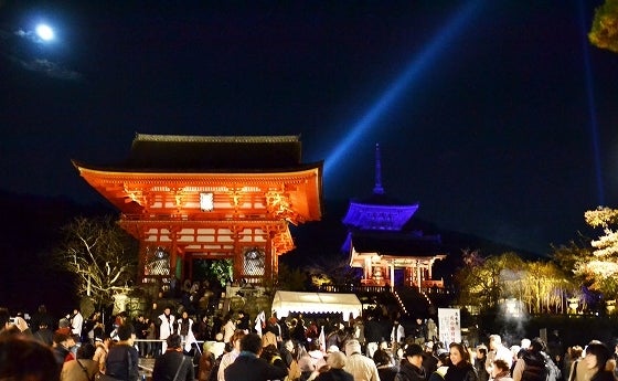 鉄 は 熱 い う ち に 打 て (*゚∀゚)=3ムッハー