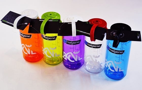 鉄　は　熱　い　う　ち　に　打　て　　　　(*ﾟ∀ﾟ)=3ﾑｯﾊｰ