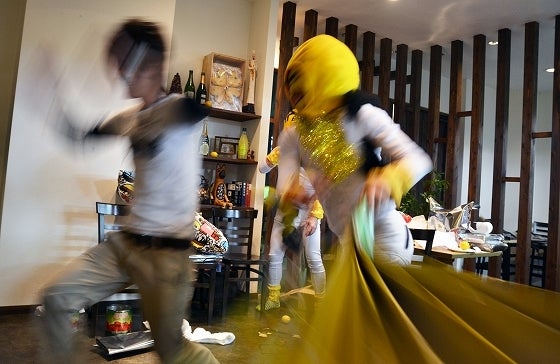 鉄　は　熱　い　う　ち　に　打　て　　　　(*ﾟ∀ﾟ)=3ﾑｯﾊｰ