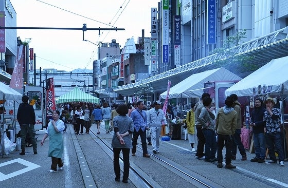 鉄 は 熱 い う ち に 打 て (*゚∀゚)=3ムッハー