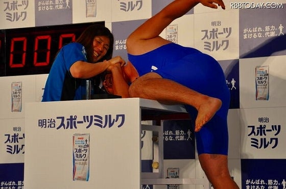 鉄　は　熱　い　う　ち　に　打　て　　　　(*ﾟ∀ﾟ)=3ﾑｯﾊｰ