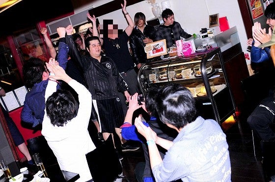 鉄　は　熱　い　う　ち　に　打　て　　　　(*ﾟ∀ﾟ)=3ﾑｯﾊｰ