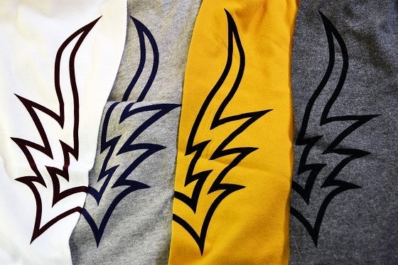 鉄　は　熱　い　う　ち　に　打　て　　　　(*ﾟ∀ﾟ)=3ﾑｯﾊｰ