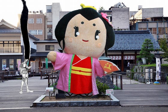 鉄 は 熱 い う ち に 打 て (*゚∀゚)=3ムッハー