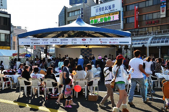 鉄　は　熱　い　う　ち　に　打　て　　　　(*ﾟ∀ﾟ)=3ﾑｯﾊｰ