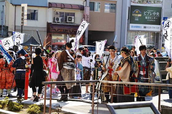 鉄 は 熱 い う ち に 打 て (*゚∀゚)=3ムッハー