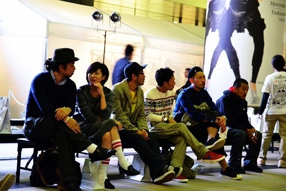 鉄　は　熱　い　う　ち　に　打　て　　　　(*ﾟ∀ﾟ)=3ﾑｯﾊｰ