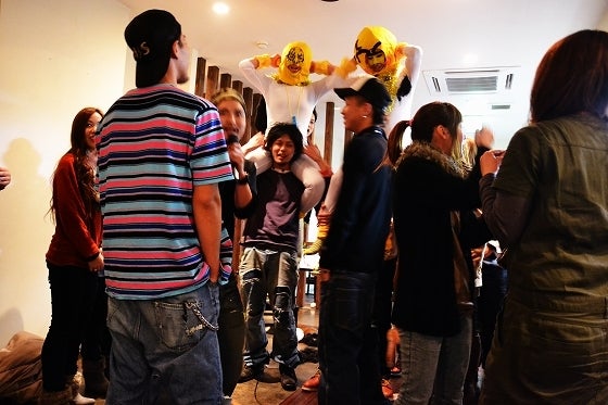 鉄　は　熱　い　う　ち　に　打　て　　　　(*ﾟ∀ﾟ)=3ﾑｯﾊｰ