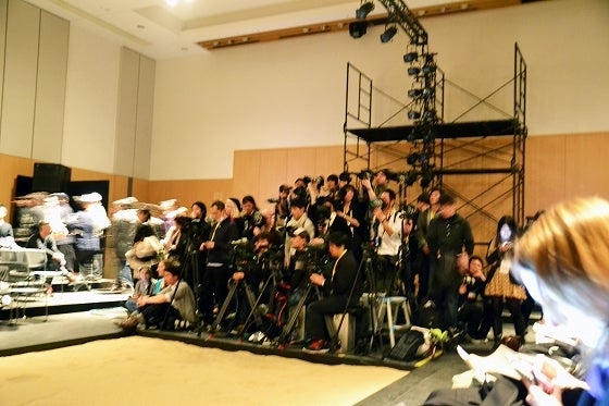 鉄　は　熱　い　う　ち　に　打　て　　　　(*ﾟ∀ﾟ)=3ﾑｯﾊｰ