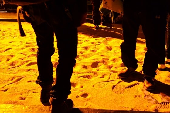 鉄　は　熱　い　う　ち　に　打　て　　　　(*ﾟ∀ﾟ)=3ﾑｯﾊｰ