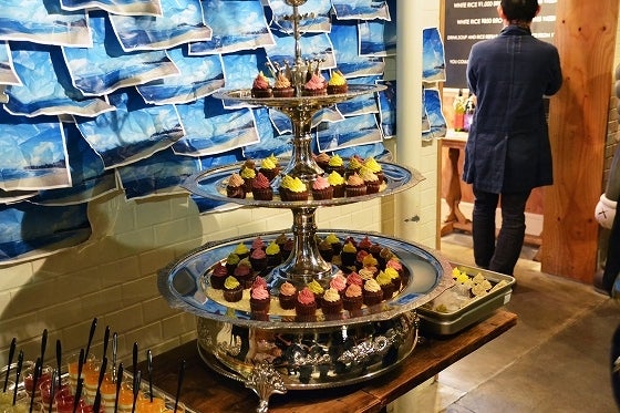 鉄　は　熱　い　う　ち　に　打　て　　　　(*ﾟ∀ﾟ)=3ﾑｯﾊｰ