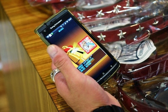 鉄　は　熱　い　う　ち　に　打　て　　　　(*ﾟ∀ﾟ)=3ﾑｯﾊｰ