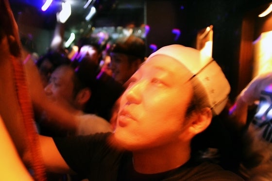 鉄　は　熱　い　う　ち　に　打　て　　　　(*ﾟ∀ﾟ)=3ﾑｯﾊｰ