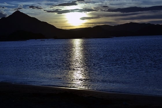 鉄　は　熱　い　う　ち　に　打　て　　　　(*ﾟ∀ﾟ)=3ﾑｯﾊｰ