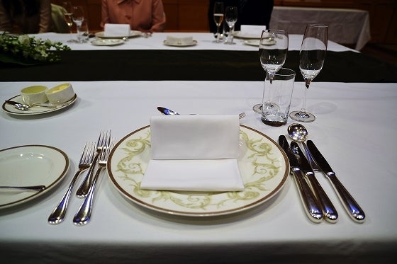 鉄　は　熱　い　う　ち　に　打　て　　　　(*ﾟ∀ﾟ)=3ﾑｯﾊｰ