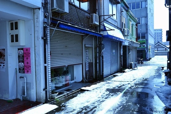 鉄　は　熱　い　う　ち　に　打　て　　　　(*ﾟ∀ﾟ)=3ﾑｯﾊｰ