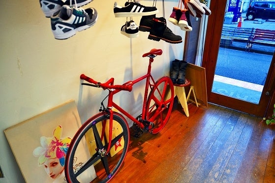 鉄　は　熱　い　う　ち　に　打　て　　　　(*ﾟ∀ﾟ)=3ﾑｯﾊｰ