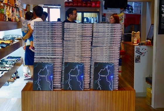 鉄　は　熱　い　う　ち　に　打　て　　　　(*ﾟ∀ﾟ)=3ﾑｯﾊｰ