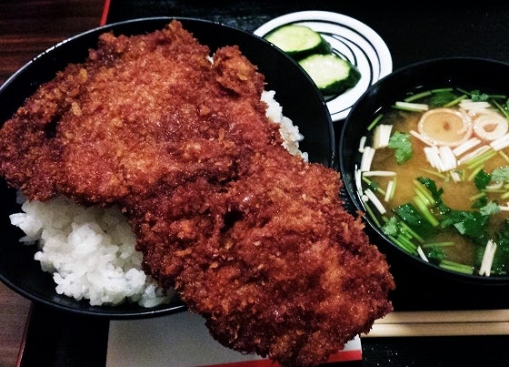 鉄　は　熱　い　う　ち　に　打　て　　　　(*ﾟ∀ﾟ)=3ﾑｯﾊｰ