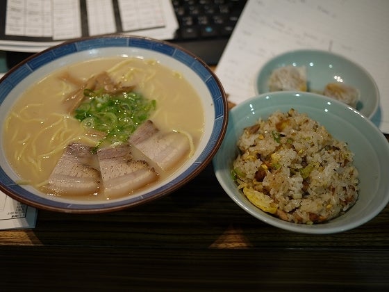 鉄　は　熱　い　う　ち　に　打　て　　　　(*ﾟ∀ﾟ)=3ﾑｯﾊｰ