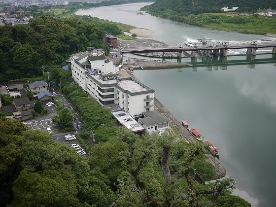 鉄　は　熱　い　う　ち　に　打　て　　　　(*ﾟ∀ﾟ)=3ﾑｯﾊｰ