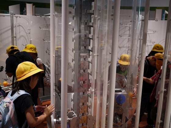 鉄　は　熱　い　う　ち　に　打　て　　　　(*ﾟ∀ﾟ)=3ﾑｯﾊｰ