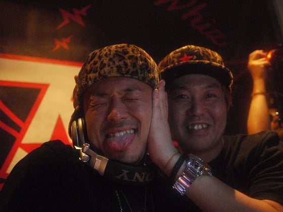 鉄　は　熱　い　う　ち　に　打　て　　　　(*ﾟ∀ﾟ)=3ﾑｯﾊｰ