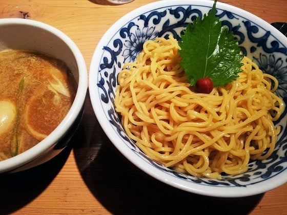 鉄　は　熱　い　う　ち　に　打　て　　　　(*ﾟ∀ﾟ)=3ﾑｯﾊｰ