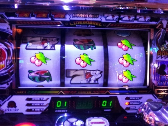 鉄　は　熱　い　う　ち　に　打　て　　　　(*ﾟ∀ﾟ)=3ﾑｯﾊｰ