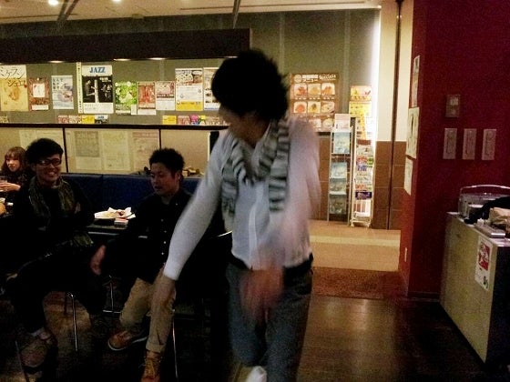 鉄 は 熱 い う ち に 打 て (*゚∀゚)=3ムッハー