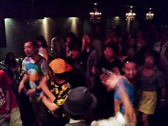 鉄　は　熱　い　う　ち　に　打　て　　　　(*ﾟ∀ﾟ)=3ﾑｯﾊｰ