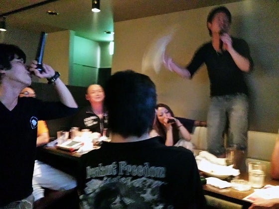 鉄　は　熱　い　う　ち　に　打　て　　　　(*ﾟ∀ﾟ)=3ﾑｯﾊｰ