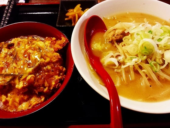 鉄　は　熱　い　う　ち　に　打　て　　　　(*ﾟ∀ﾟ)=3ﾑｯﾊｰ