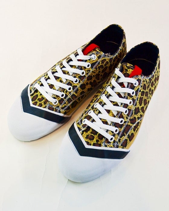 鉄　は　熱　い　う　ち　に　打　て　　　　(*ﾟ∀ﾟ)=3ﾑｯﾊｰ