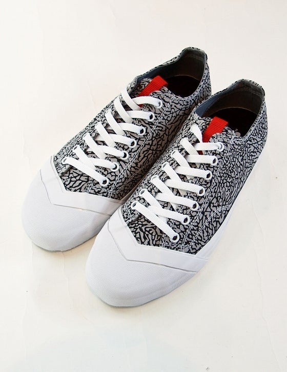 鉄　は　熱　い　う　ち　に　打　て　　　　(*ﾟ∀ﾟ)=3ﾑｯﾊｰ