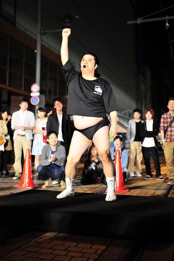 鉄　は　熱　い　う　ち　に　打　て　　　　(*ﾟ∀ﾟ)=3ﾑｯﾊｰ