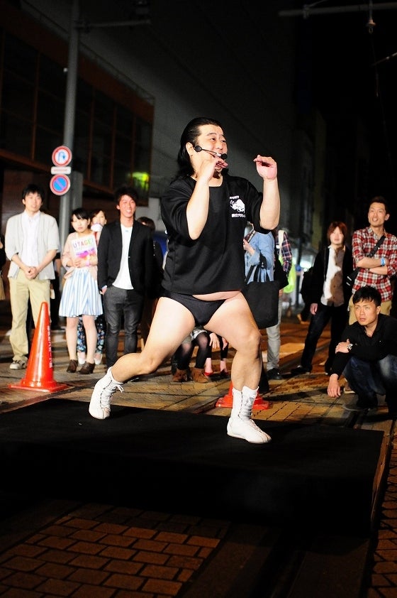 鉄　は　熱　い　う　ち　に　打　て　　　　(*ﾟ∀ﾟ)=3ﾑｯﾊｰ