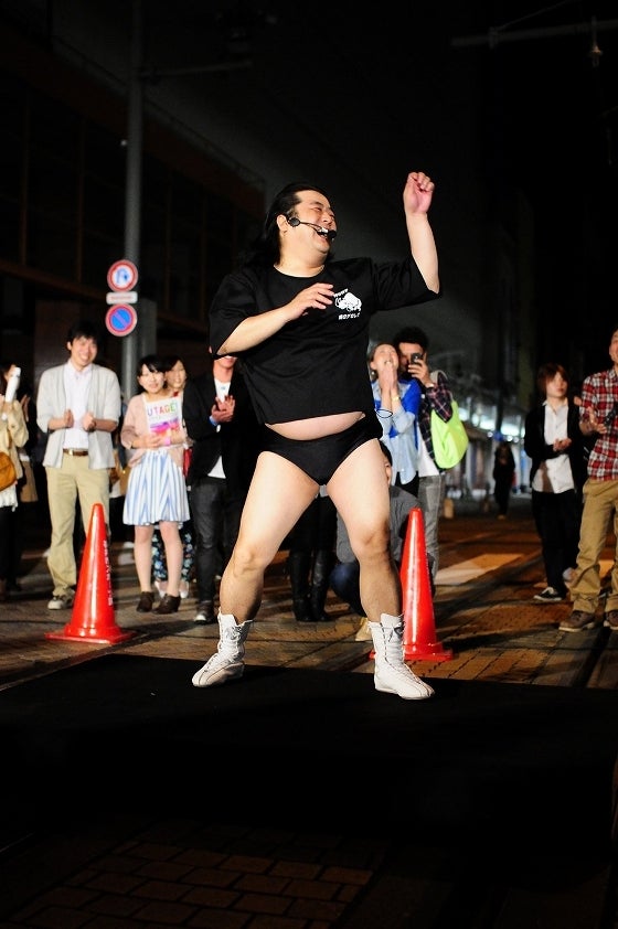 鉄　は　熱　い　う　ち　に　打　て　　　　(*ﾟ∀ﾟ)=3ﾑｯﾊｰ