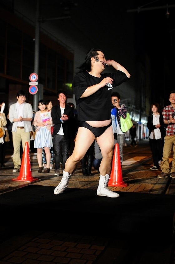 鉄　は　熱　い　う　ち　に　打　て　　　　(*ﾟ∀ﾟ)=3ﾑｯﾊｰ