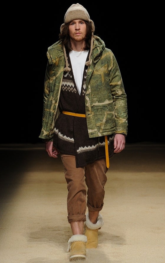 鉄　は　熱　い　う　ち　に　打　て　　　　(*ﾟ∀ﾟ)=3ﾑｯﾊｰ