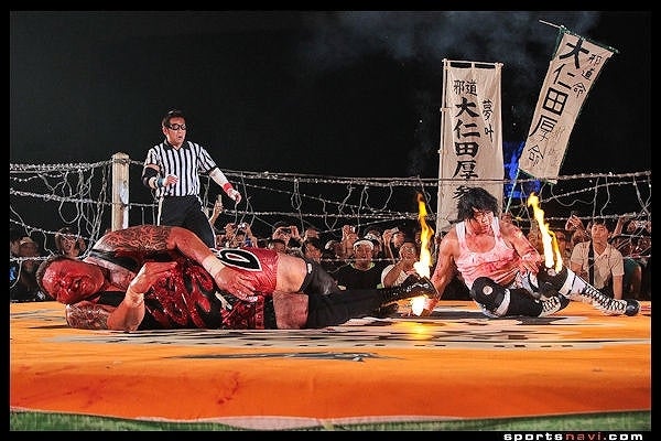 鉄　は　熱　い　う　ち　に　打　て　　　　(*ﾟ∀ﾟ)=3ﾑｯﾊｰ